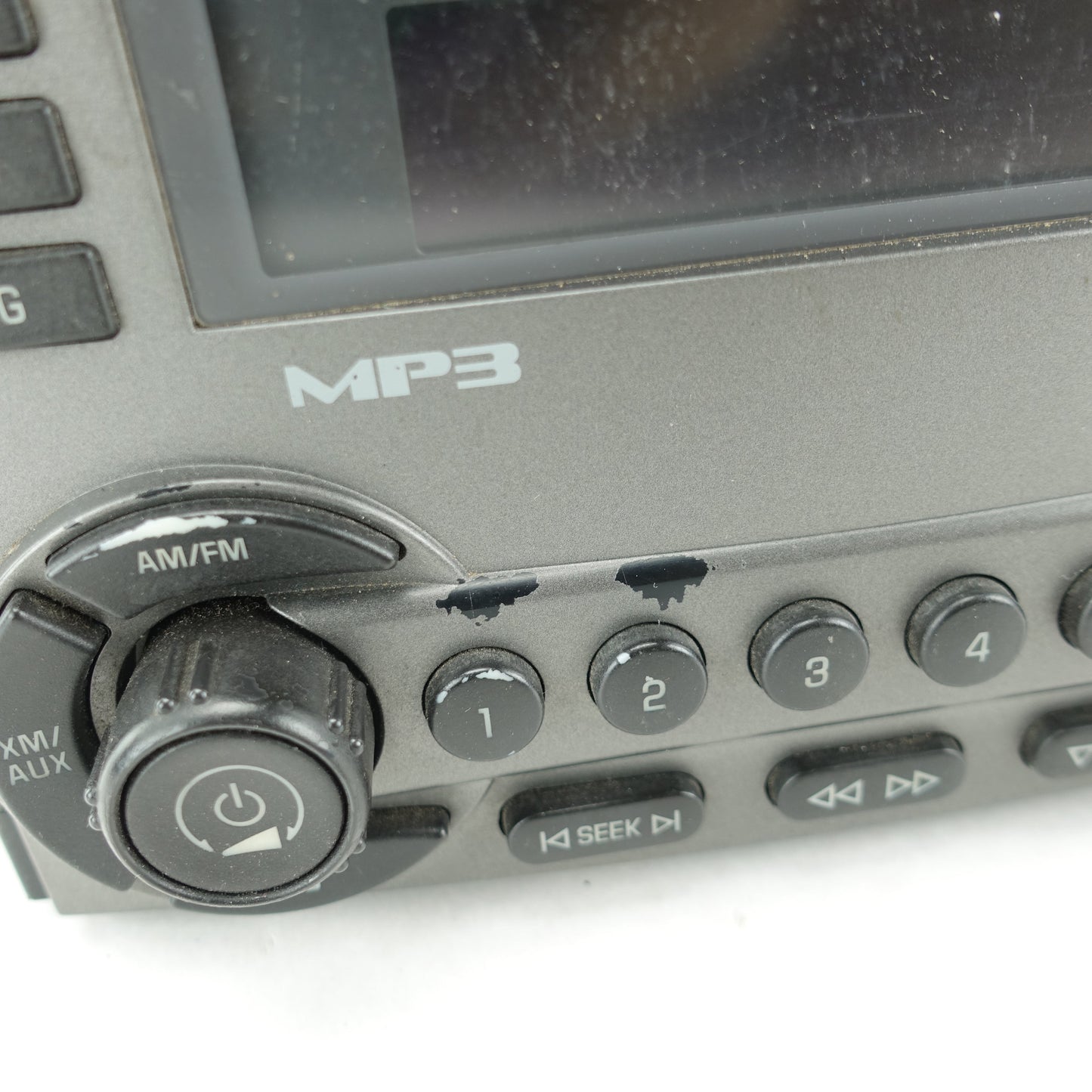 Damage 2006 Pontiac Torrent Radio Stereo Head Deck