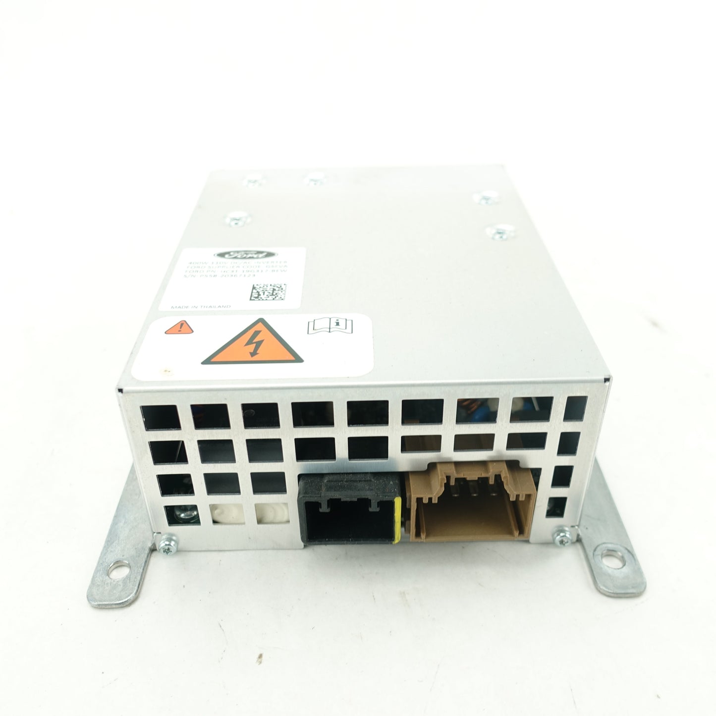 2017 2018 2019 2020 2021 2022 Ford F250 F350 Power Inverter
