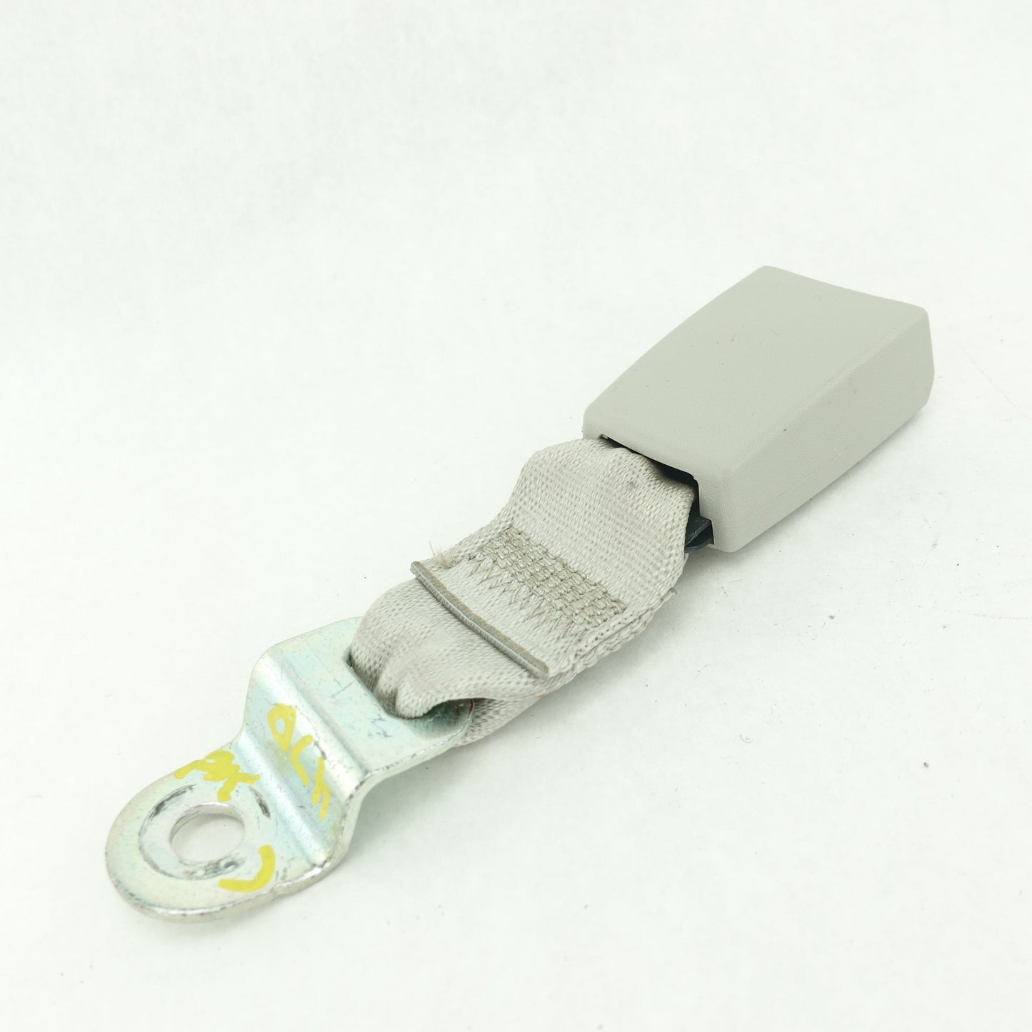 2011 2012 2013 Caravan Town & Country 3rd Row Center Rear Seat Belt Buckle Gray