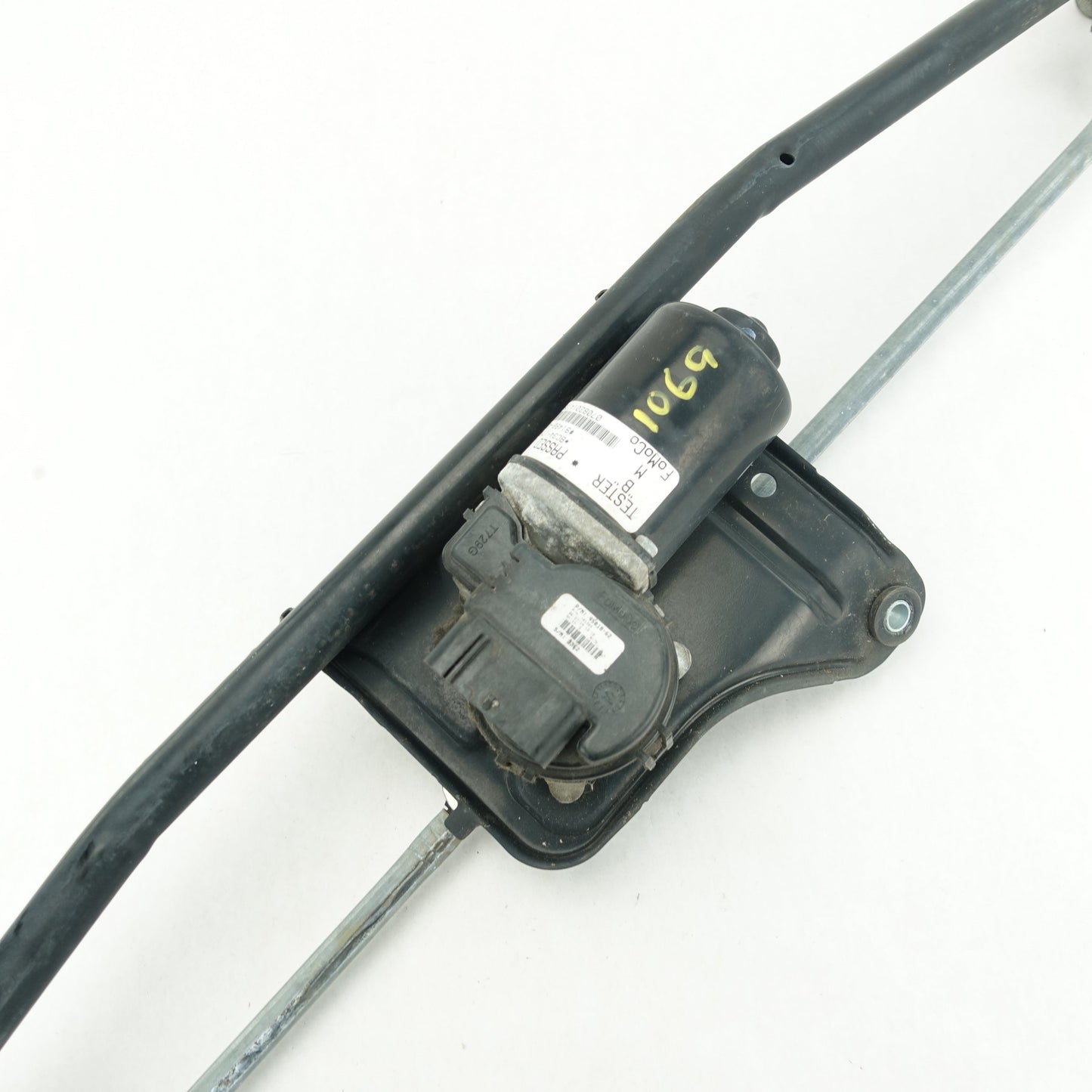 2011 2012 2013 2014 15 Ford F250 F350 Front Windshield Wiper Motor Transmission