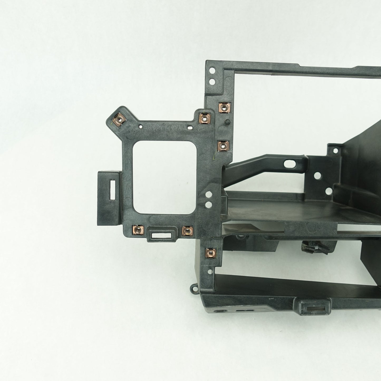 2003 2004 2005 2006 GMC Chevy C4500 C5500 Topkick Kodiak Radio Mounting Bracket