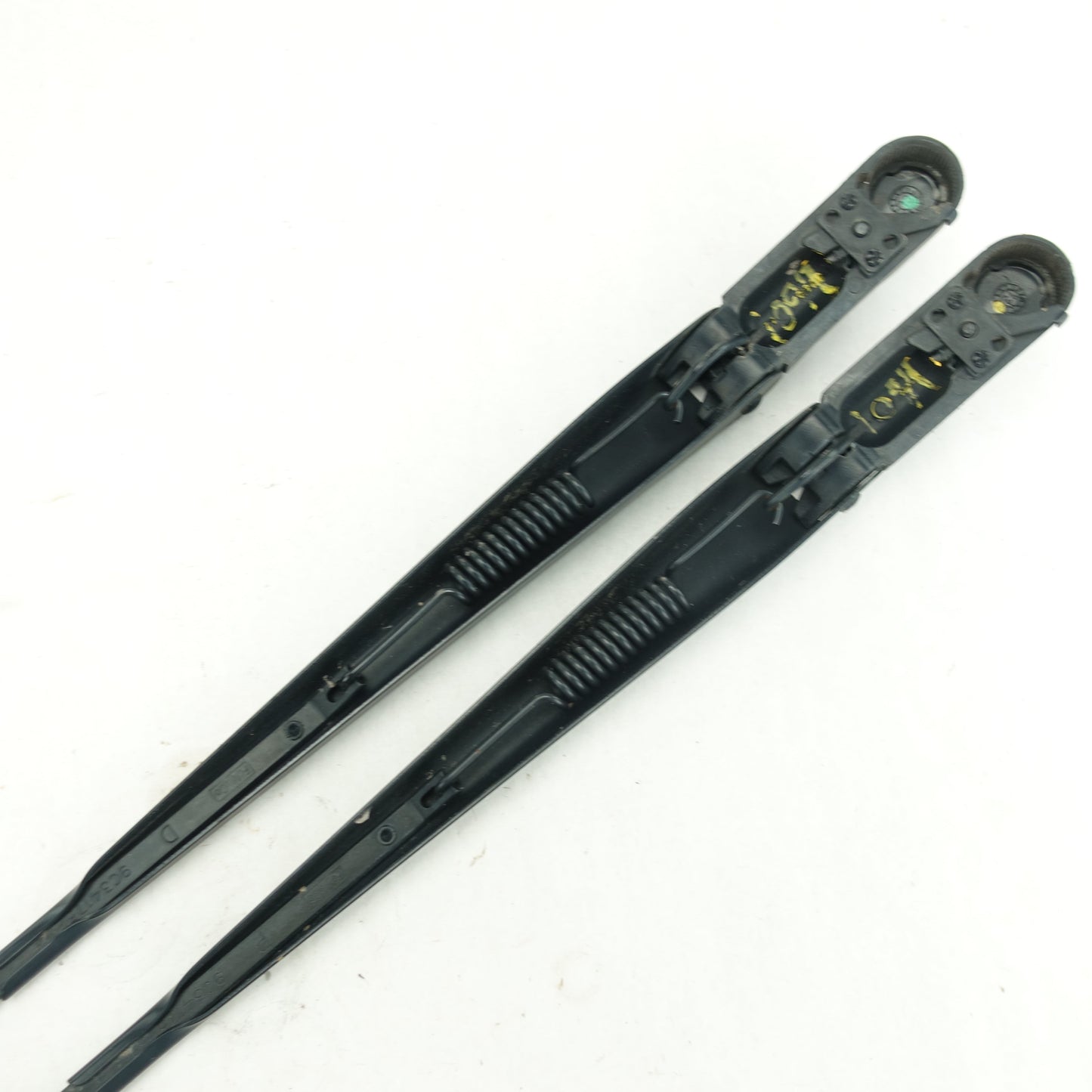 2011 2012 2013 2014 2015 Ford F250 F350 Windshield Wiper Arm Arms Left Right Set