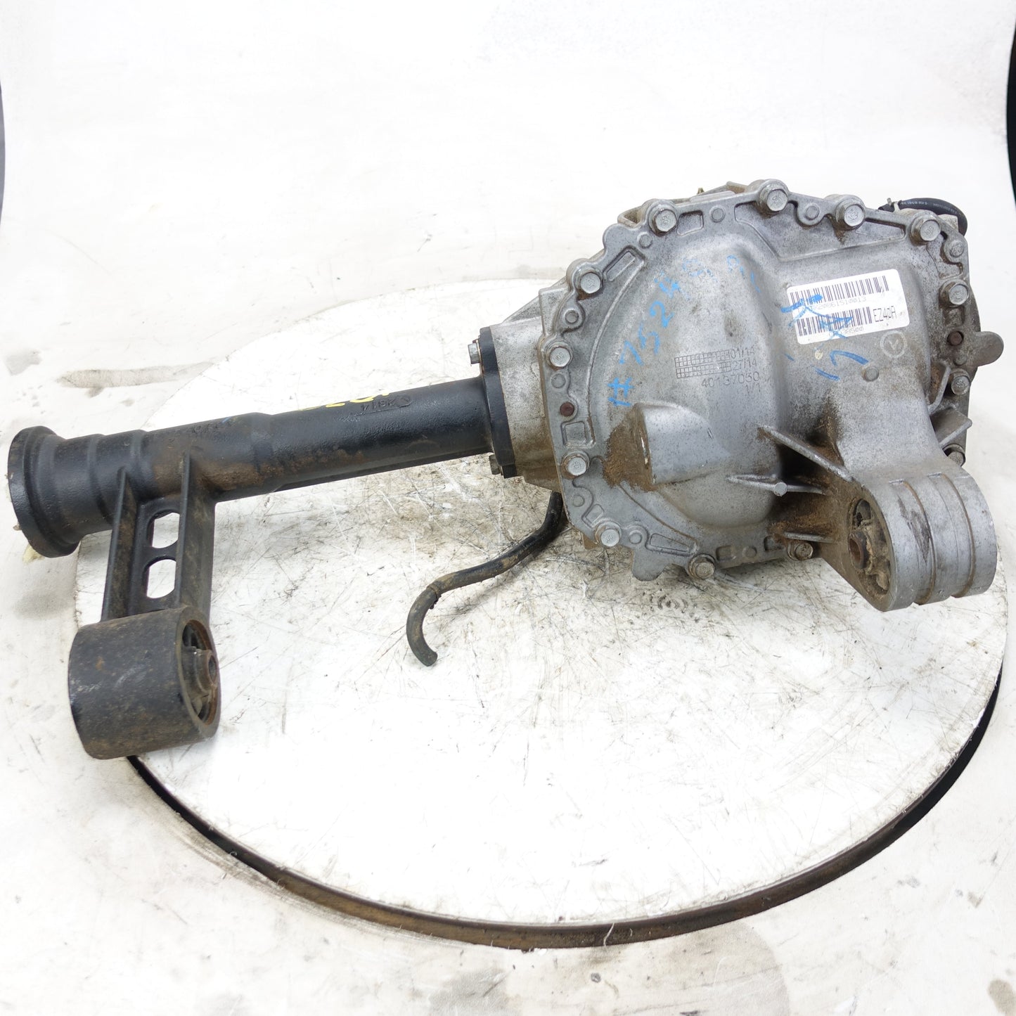 2016 2017 2018 2019 Nissan Titan XD 5.0L Diesel Front Carrier Differential