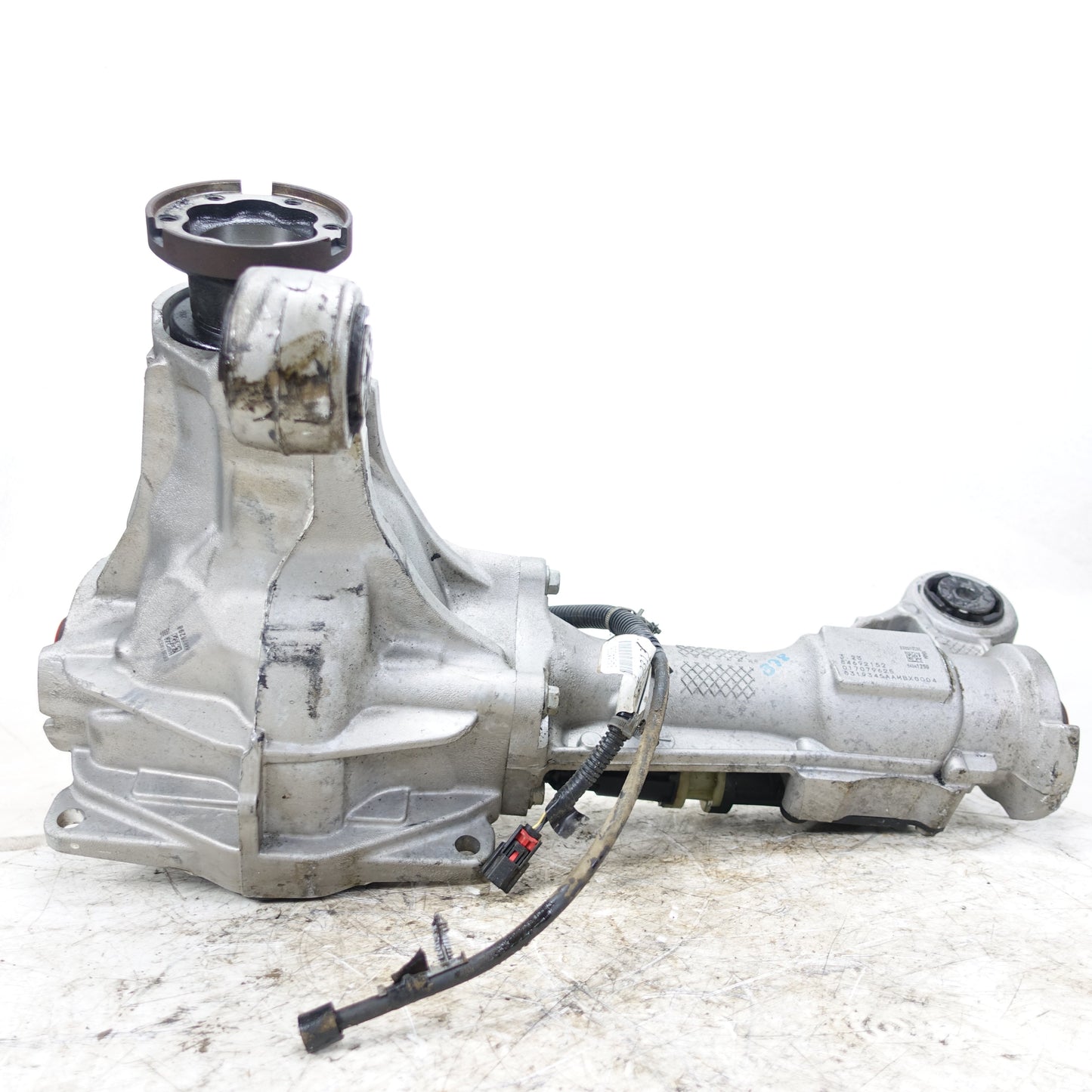 Damage 2019 2020 Silverado Sierra 1500 Front Carrier Differential 3.23 GU5 SU5