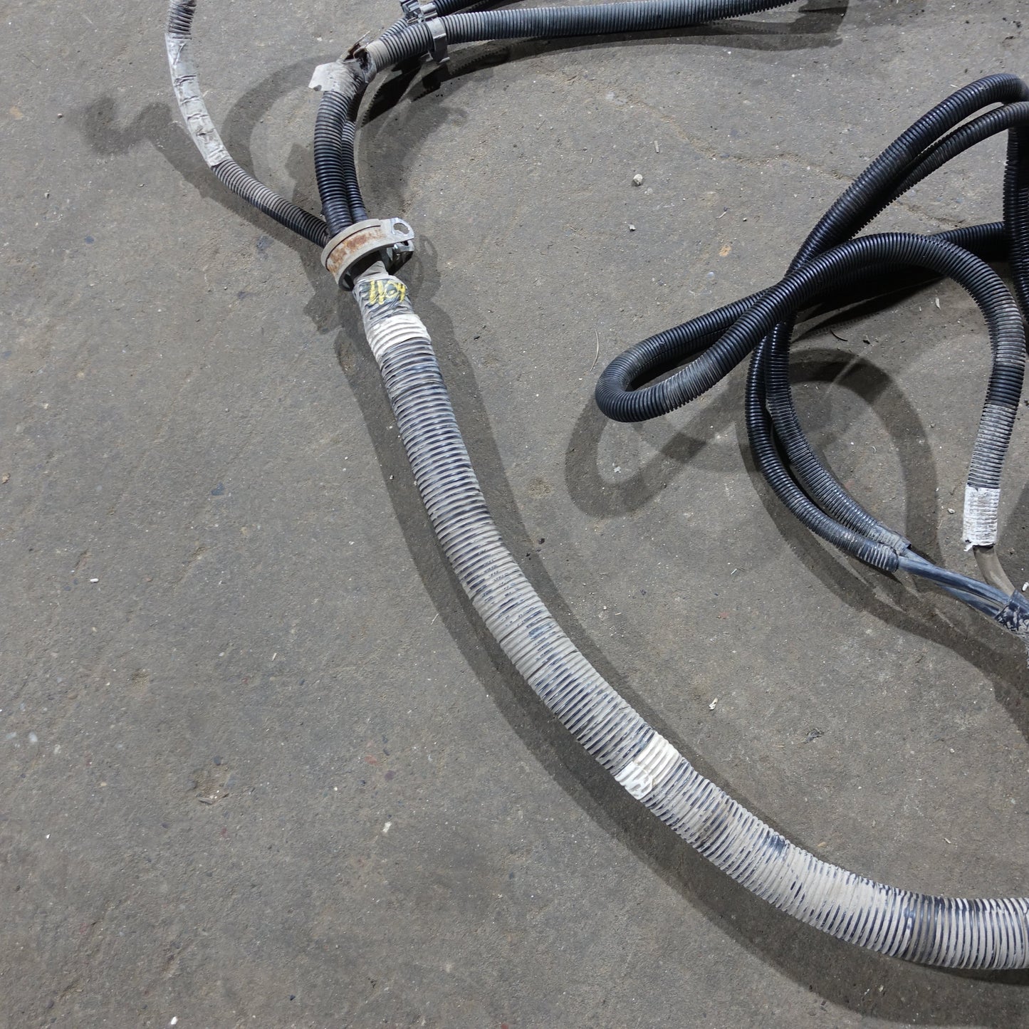 2003 GMC Chevy C4500 C5500 Topkick Kodiak 8.1L Positive Negative Battery Cable