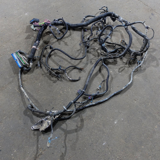 Damage 2003 Silverado Sierra 1500 HD 6.0L Engine Wire Harness Loom