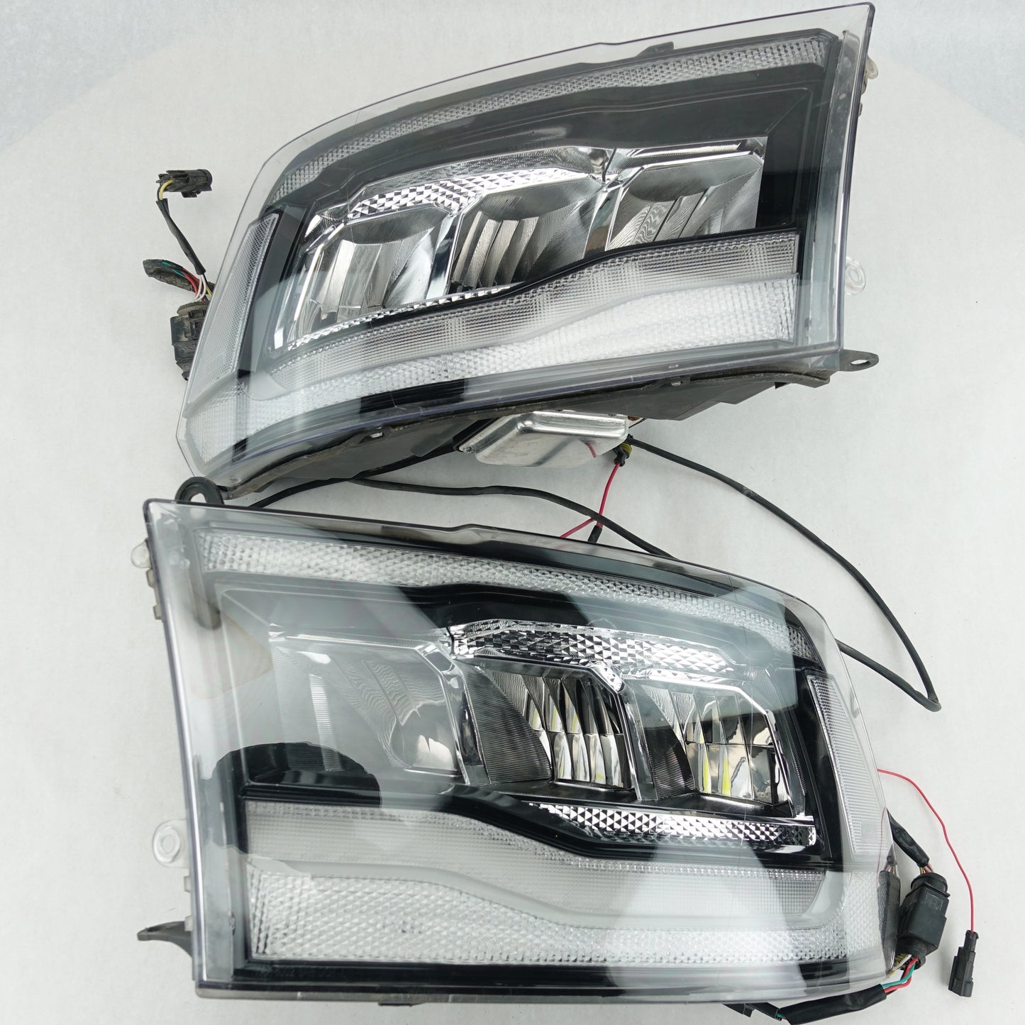 2013 2014 2015 2016 2017 2018 Ram 1500 Vland Headlight Head Light Lamp Set