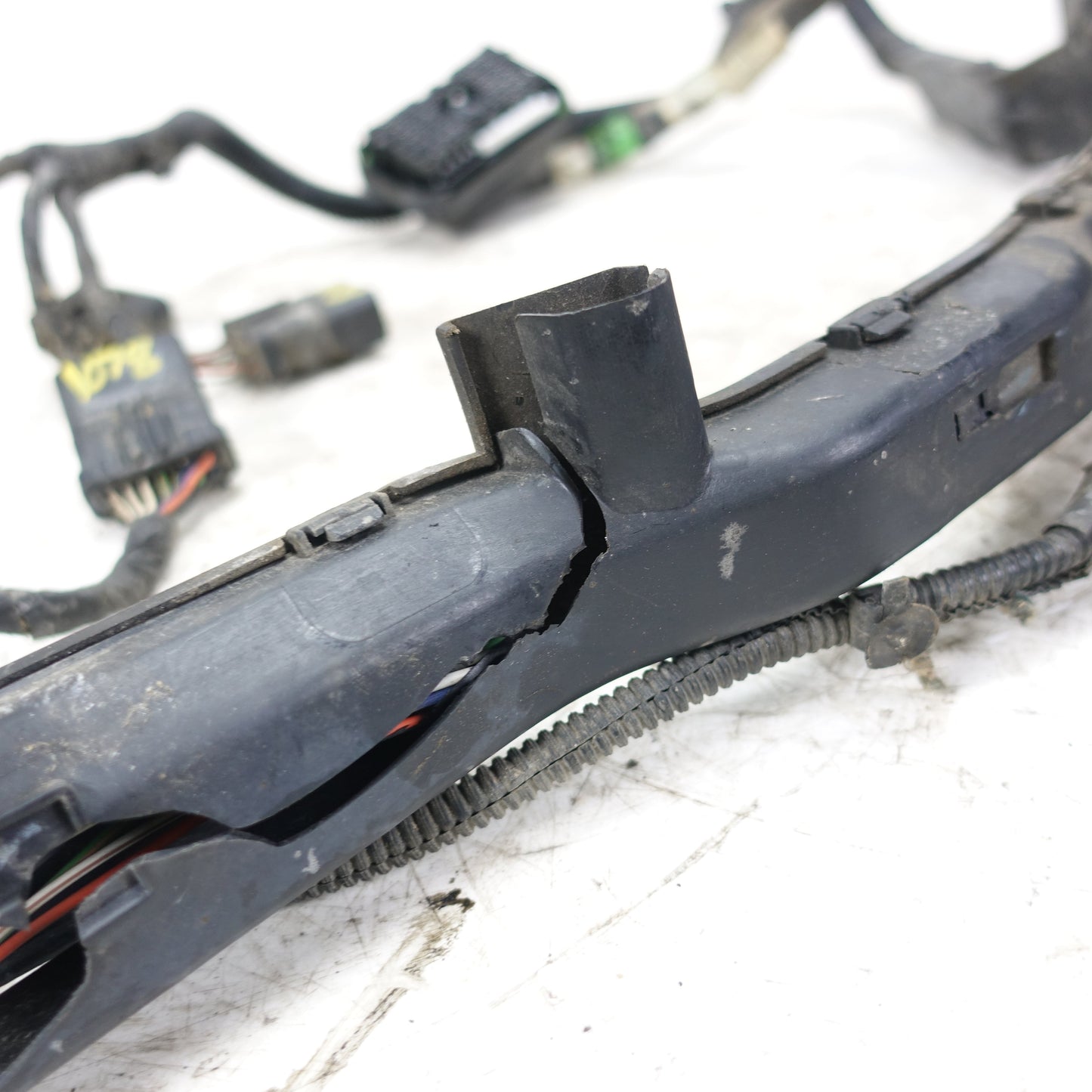 Damage 2003 Dodge Ram 2500 3500 5.9L Diesel Transmission Wire Harness