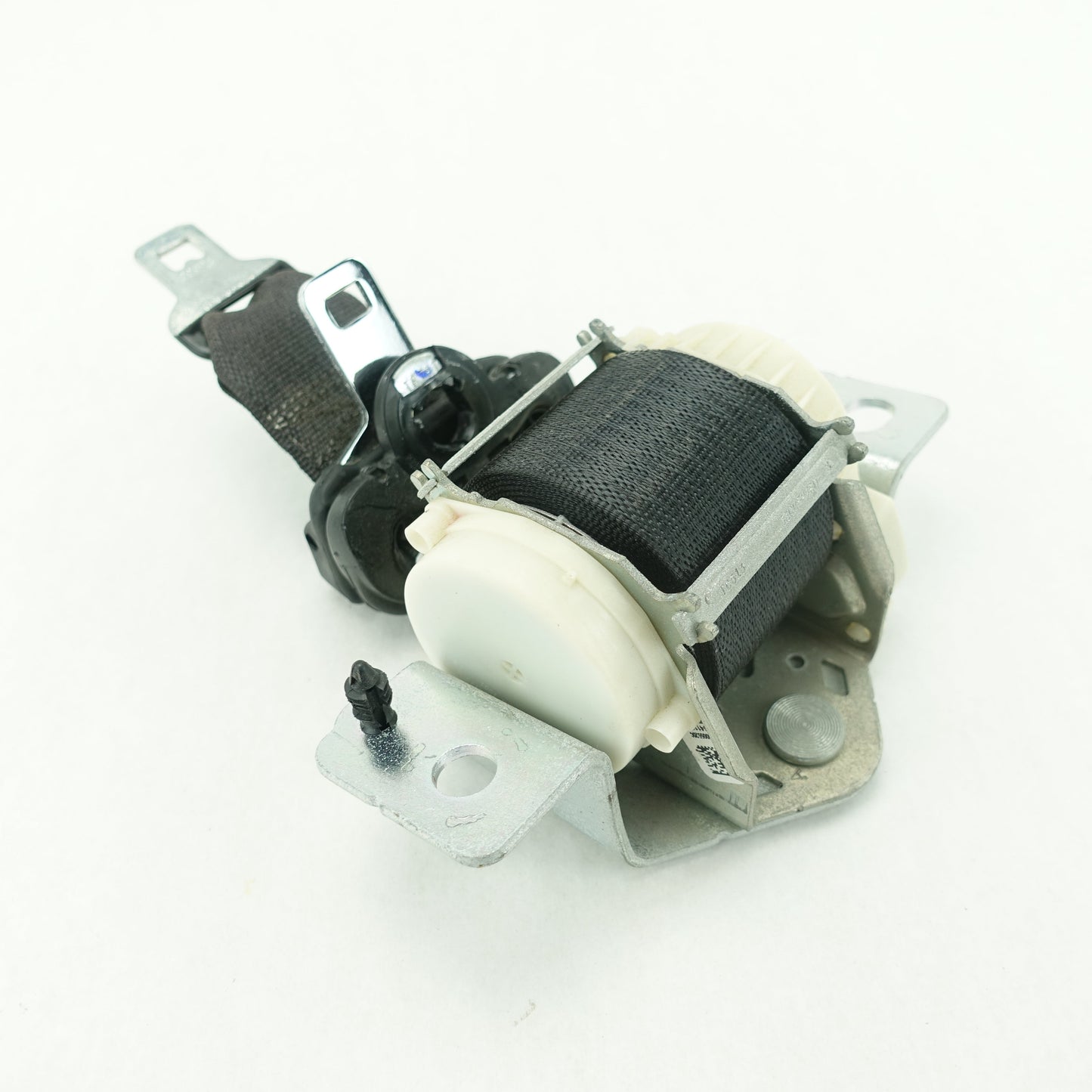 2011 2012 2013 2014 Caravan Town & Country 3rd Row Center Rear Seat Belt Black