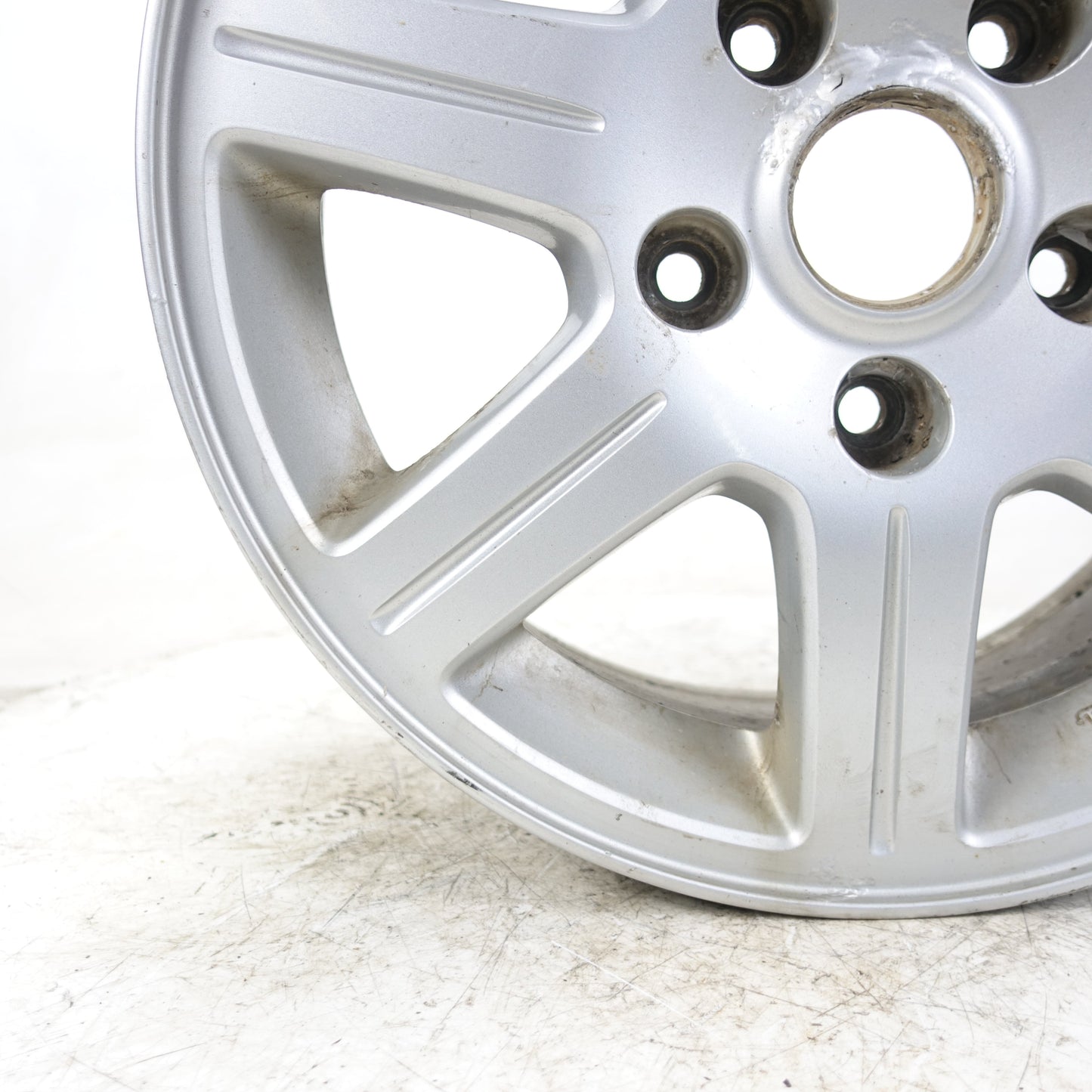 2011 2012 Chrysler Town & Country 16 Inch Aluminum Alloy Wheel Rim Ring