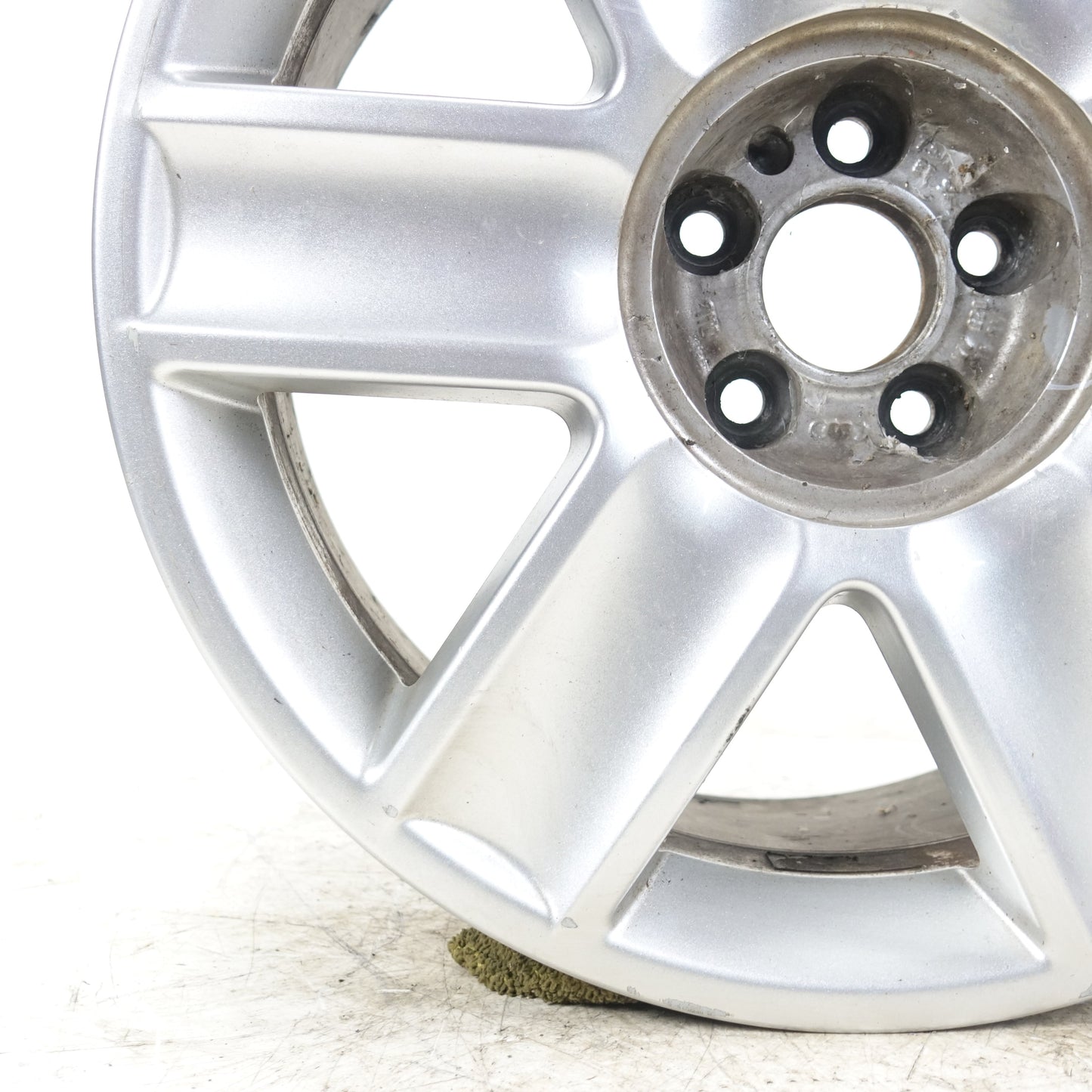 2003 2004 2005 2006 Audi TT 17 Inch Aluminum Alloy Wheel Rim Ring