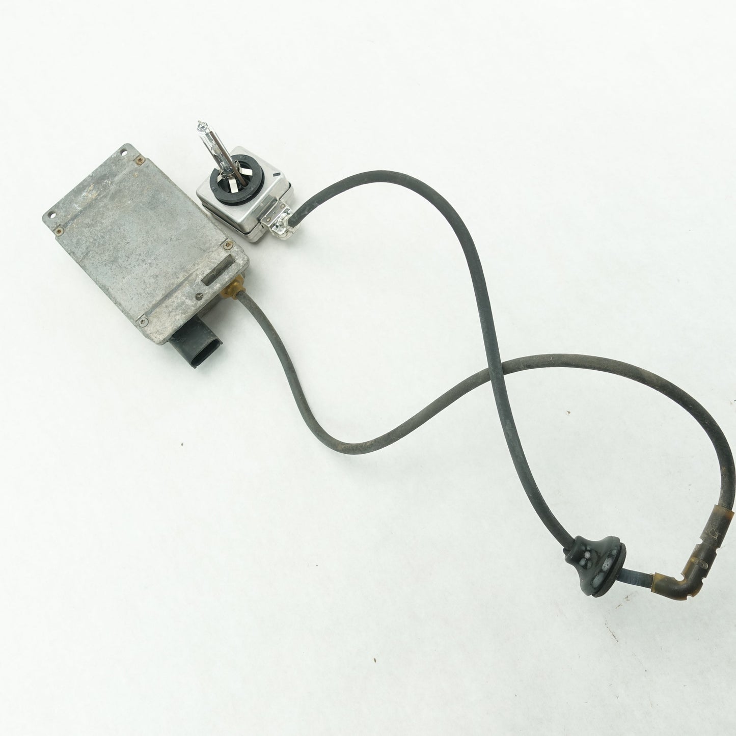 2003 2004 2005 2006 Cadillac Escalade Philips Headlight Ballast Xenon Module OEM
