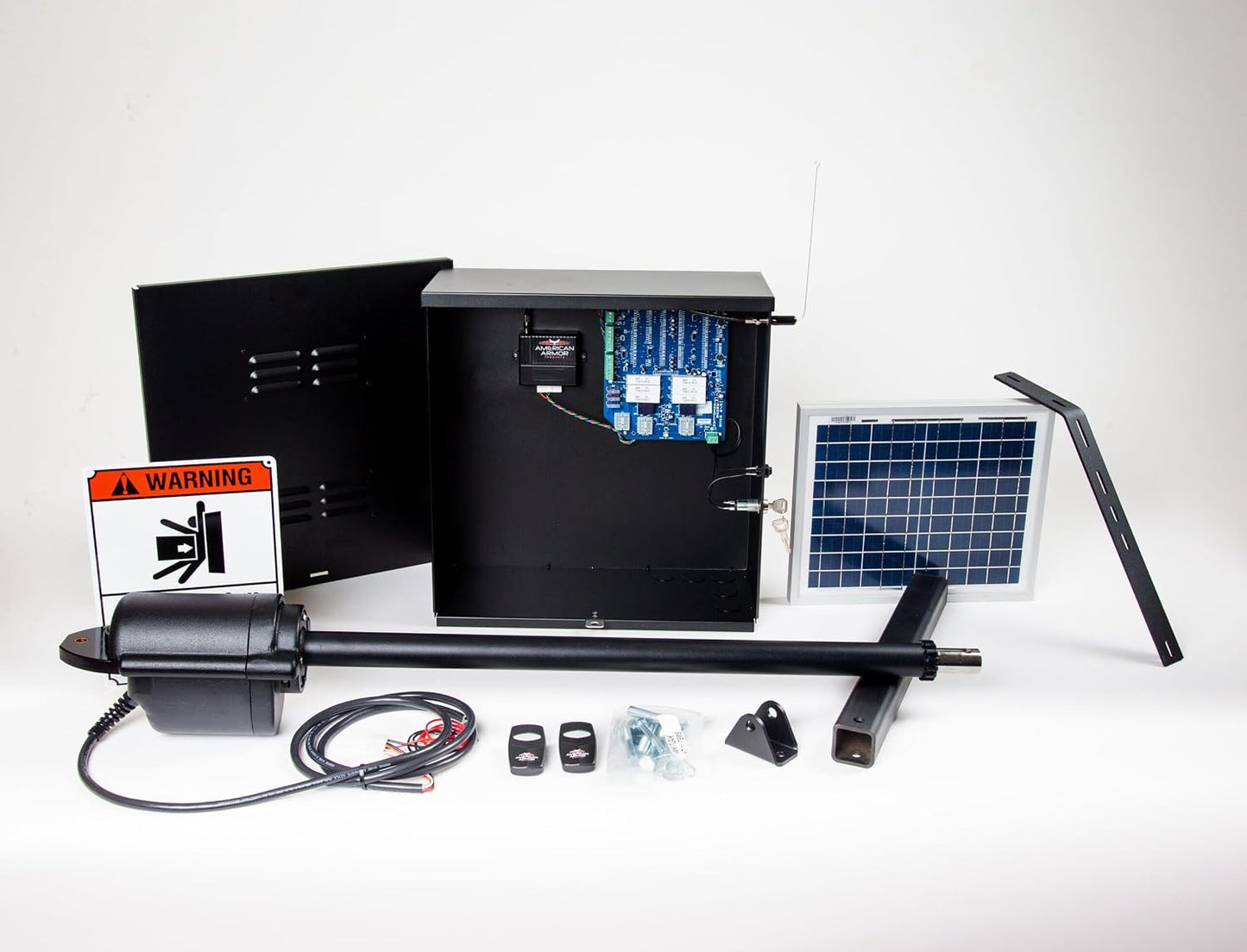 American Armor Solar Ranch Hand Single Arm Gate Opener Kit - 12V Battery Required (Not Included) with SMFE Key Holder