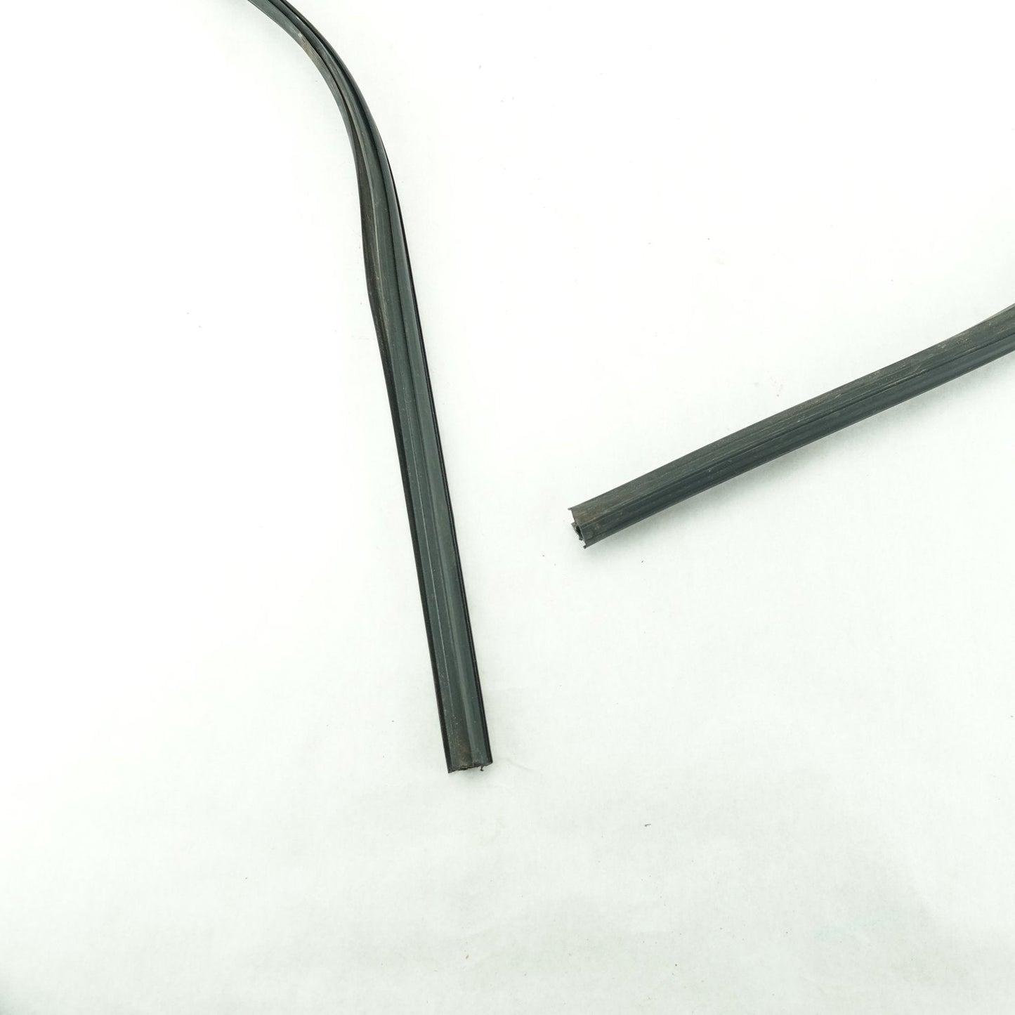 2021 2022 Honda Odyssey Right Sliding Door Window Channel Seal Weather Strip