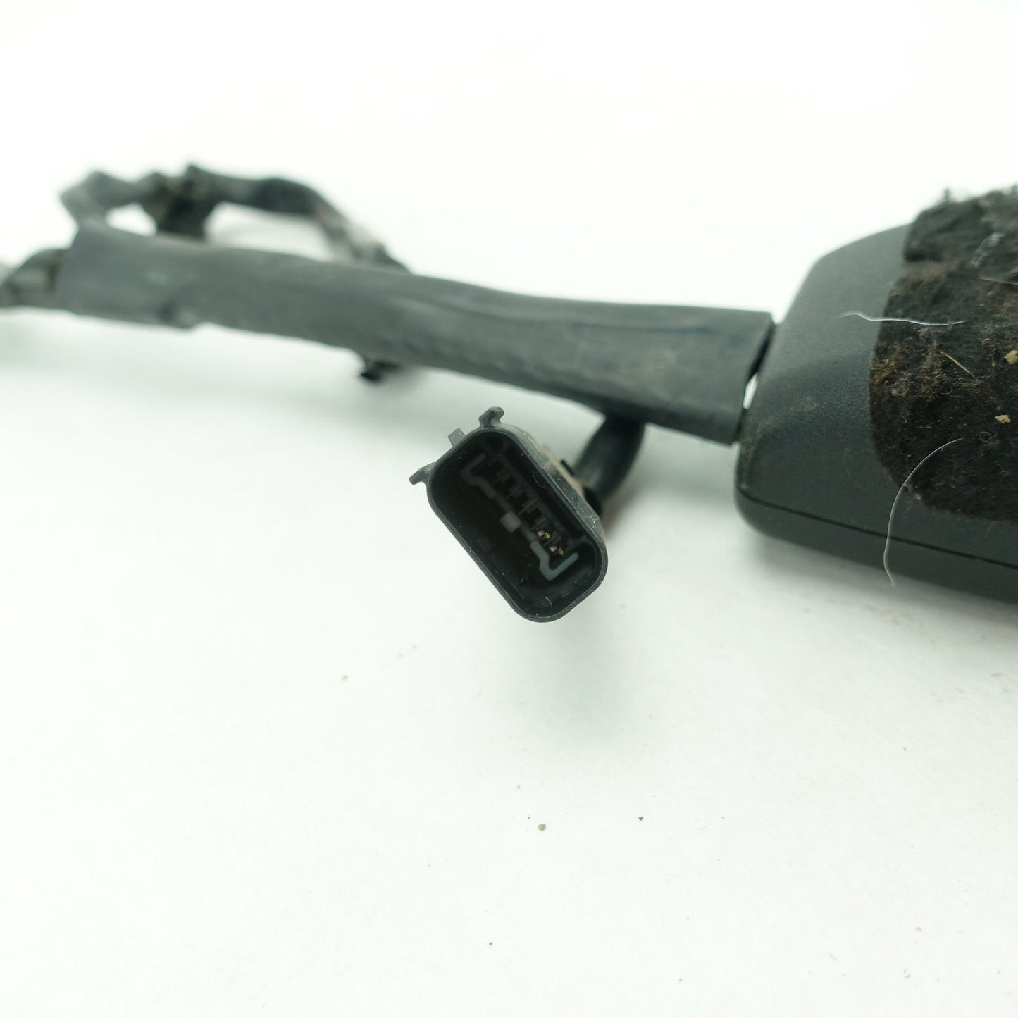 2017 2018 2019 2020 2021 2022 Ford F250 F350 Passenger Front Seat Belt Buckle
