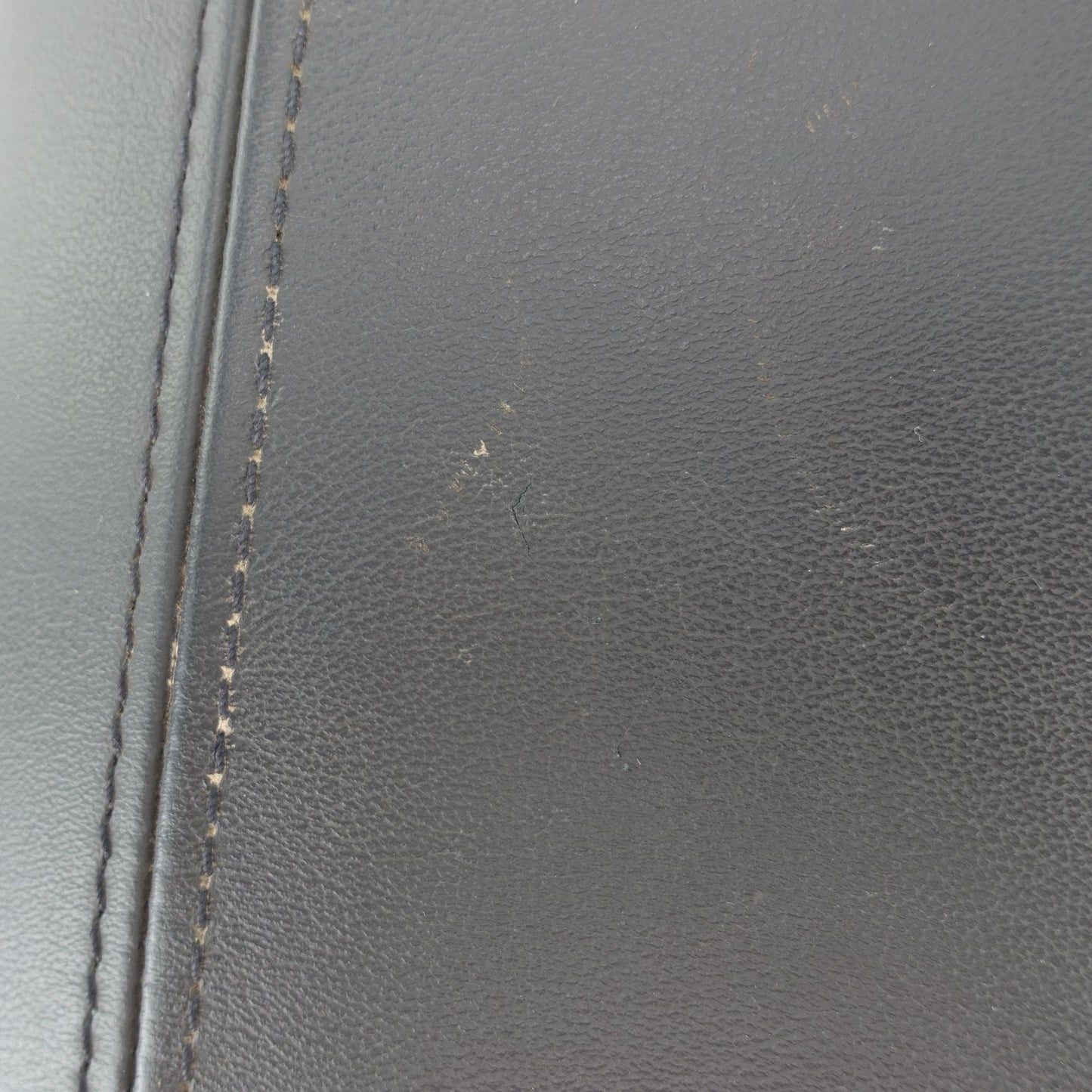 2012 2013 2014 2015 2016 Ford F250 F350 Center Console Armrest Lid Cover Black