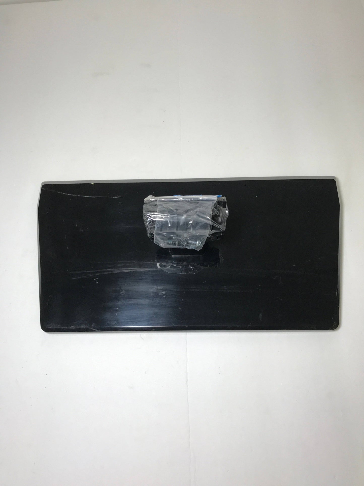 Haier 32D3000B TV Stand/Base