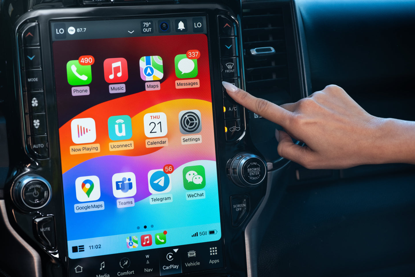 2022-2024 RAM 1500 UBQ Uconnect 5 Upgrade kit with 12-inch Touchscreen including Wireless Apple CarPlay / Android Auto