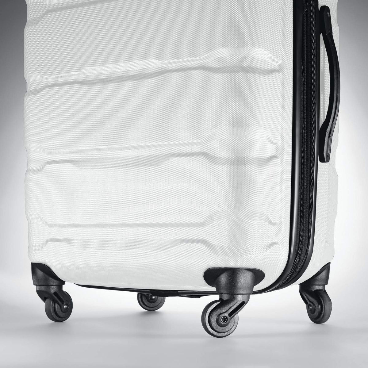 Samsonite Omni PC Hardside Expandable Luggage with Spinner Wheels, Caribbean Blue, Checked-Large 28-Inch